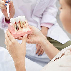 Russell D. Hatfield, DDS, MS, Ltd | Periodontal Exam, Gum Grafting and Pocket Reduction